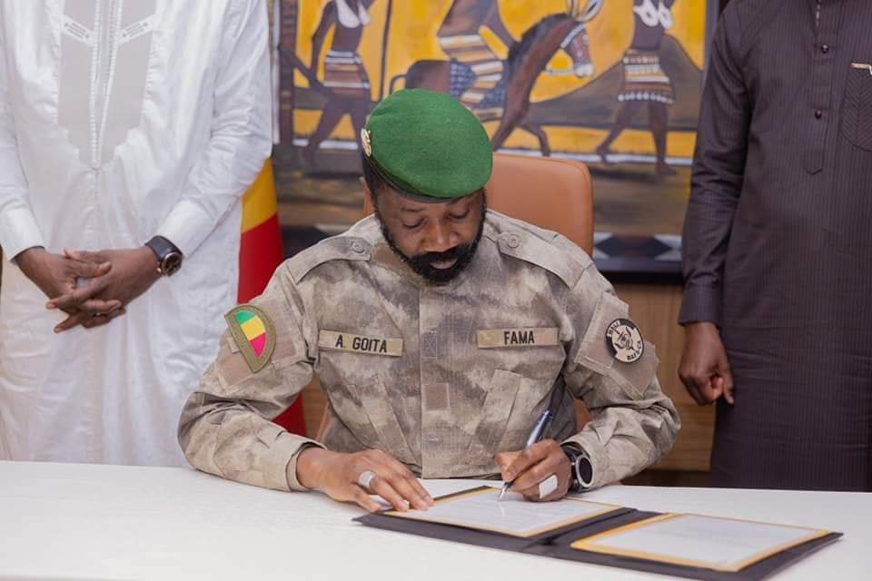 Mali Le gouvernement annule les concours directs de la Fonction publique 24heures
